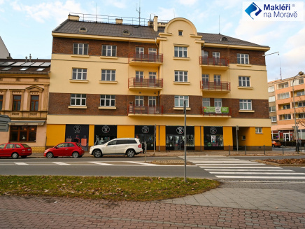 Prodej cihlového bytu 4+1 s balkonem , Žerotínovo náměstí Přerov