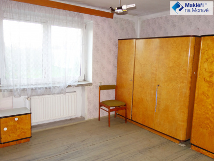 Prodej rodinného domu k bydlení i na investici, CP 1806 m2, Věrovany